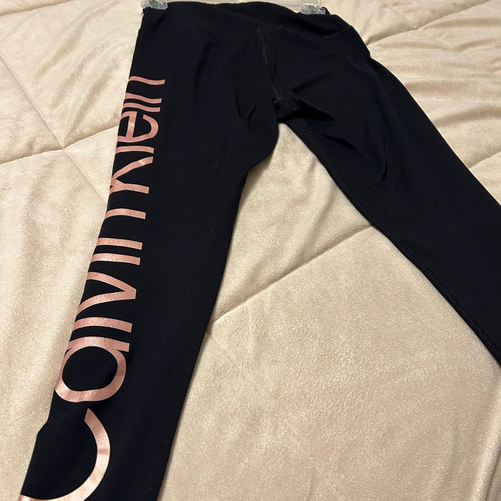Calvin Klein Performance Stetch Workout Pants - Picture 7 of 9
